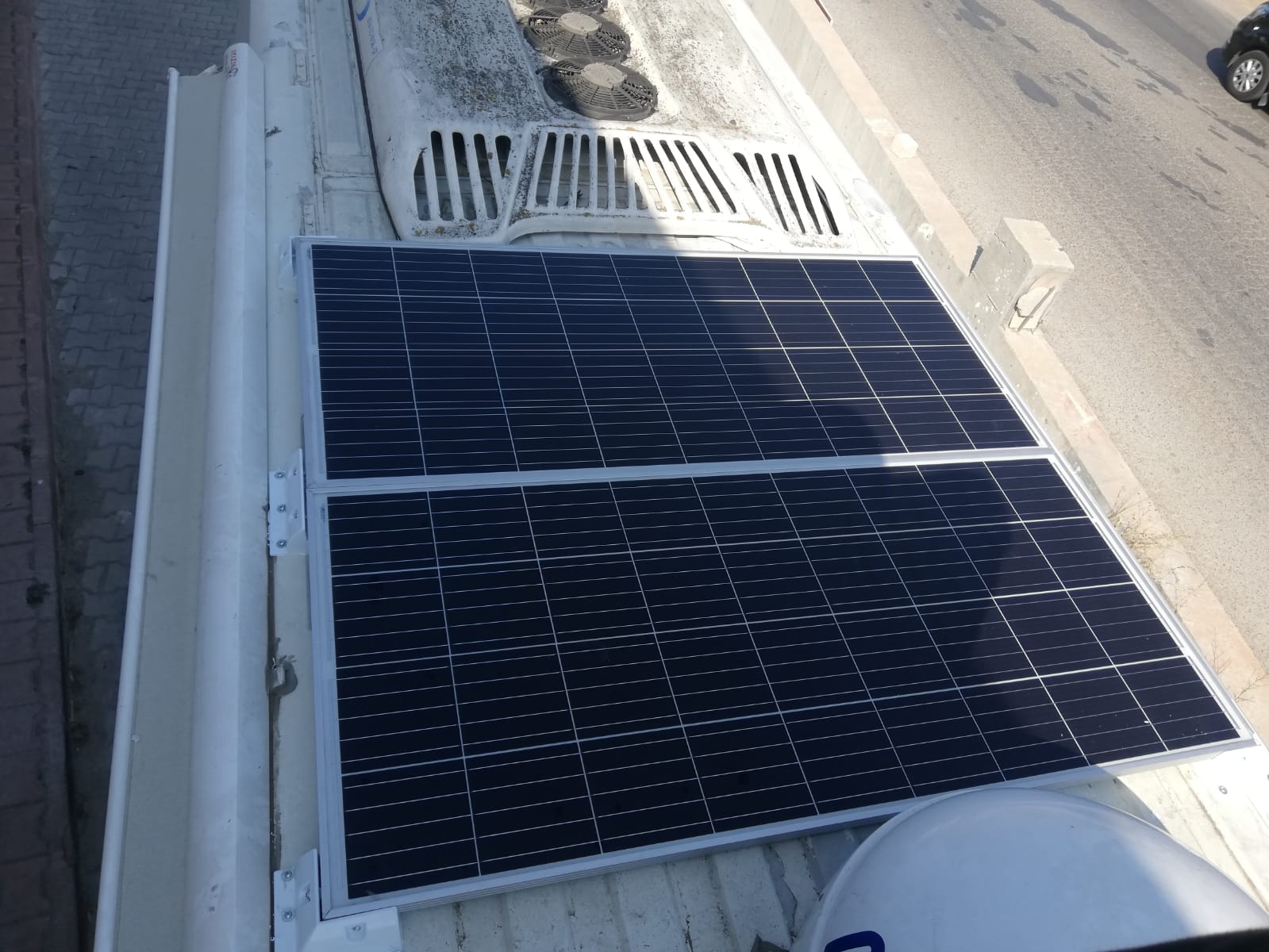 Karavan güneş paneli projesi 6